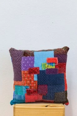 Boro And Sashiko Harmonious Imperfection 14 Boro And Sashiko Harmonious Imperfection -Keepsake Quilting Shop 11379 04