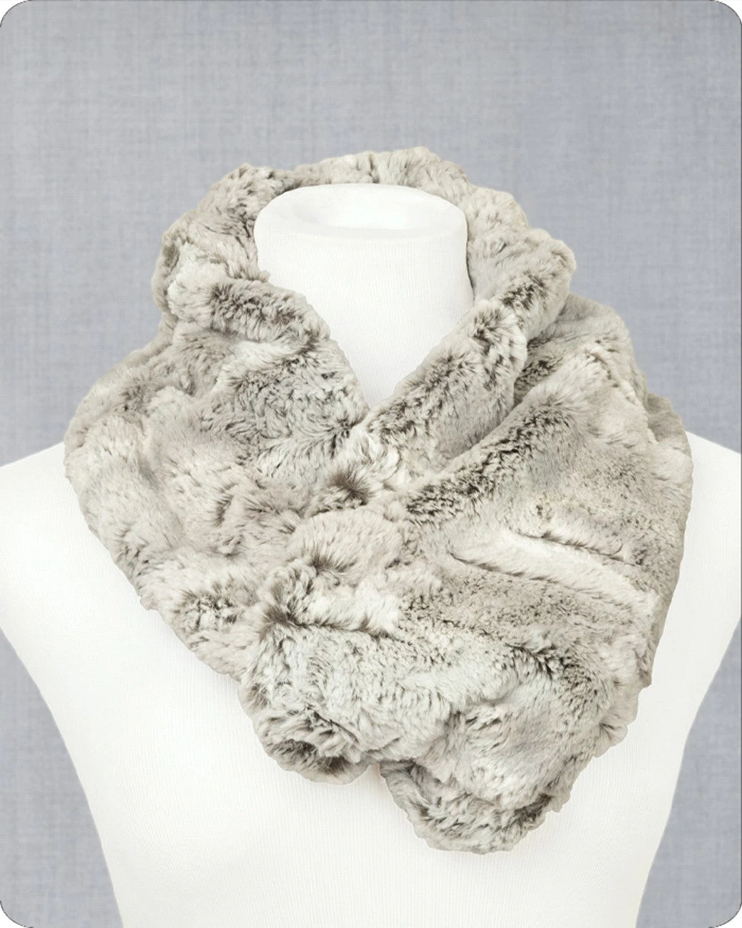 Infinity Scarf - Silver Fox - Shannon Fabrics - Kit 1 Infinity Scarf - Silver Fox - Shannon Fabrics - Kit