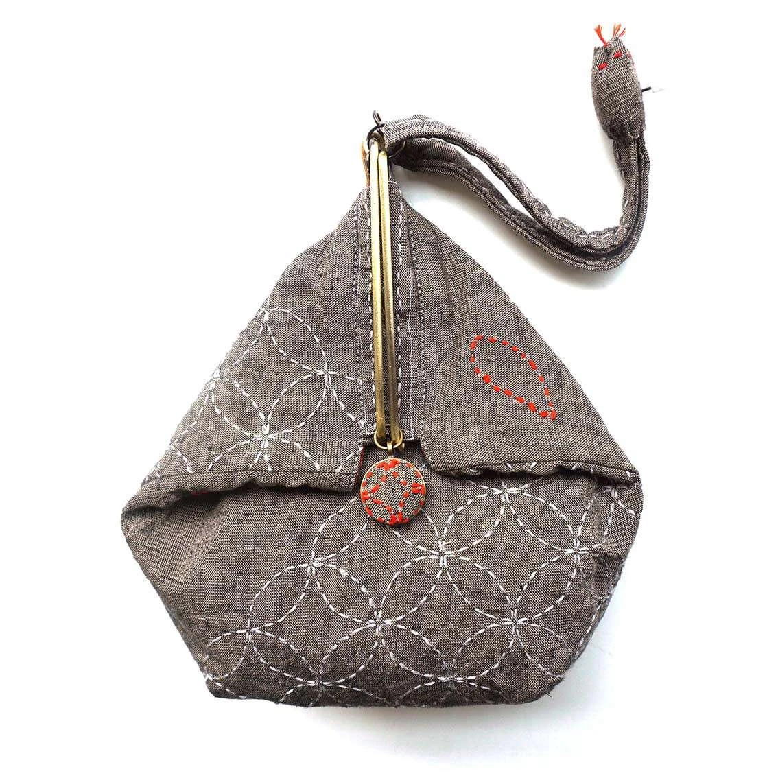 Sashiko Slide Clasp Pouch Half Kit Brown 1 Sashiko Slide Clasp Pouch Half Kit Brown