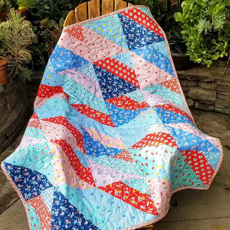 The Supereasy Quilt - 10" Squares/Layer Cake Pattern 2 The Supereasy Quilt - 10" Squares/Layer Cake Pattern - Image 2