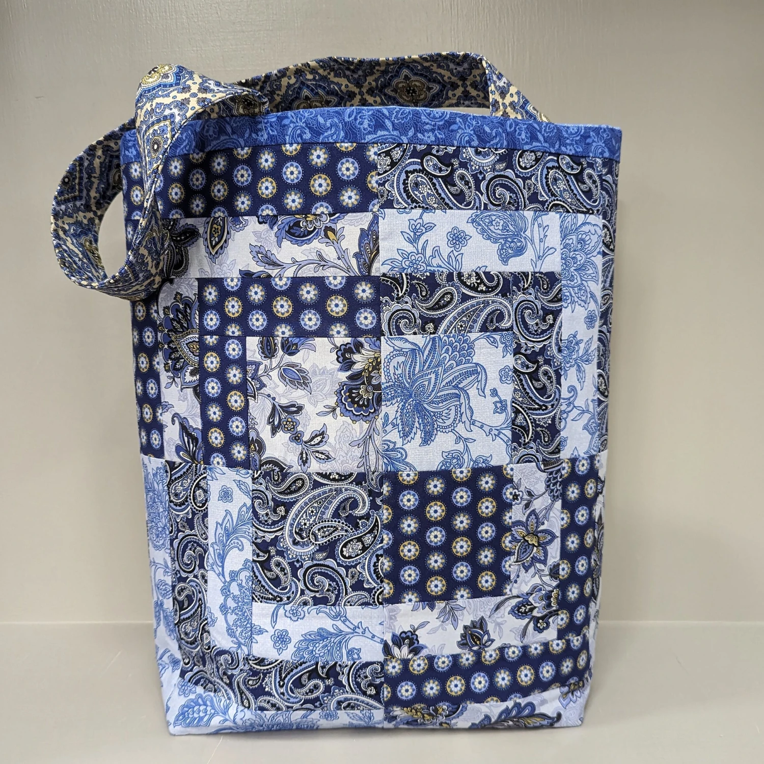 Carpenter Square Tote - Bonus Quarter Bundle Pattern 2 Carpenter Square Tote - Bonus Quarter Bundle Pattern - Image 2