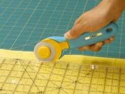 Olfa Splash Rotary Cutter 45mm -Keepsake Quilting Shop RTY2C 03