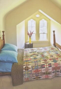 Quilt Lovely - Softcover -Keepsake Quilting Shop T1091 04 a11bcd3c e0e7 4f43 b823 7efaba60e845