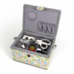 Sewing Basket And Essentials Kit 7 Sewing Basket And Essentials Kit -Keepsake Quilting Shop Z10452 03